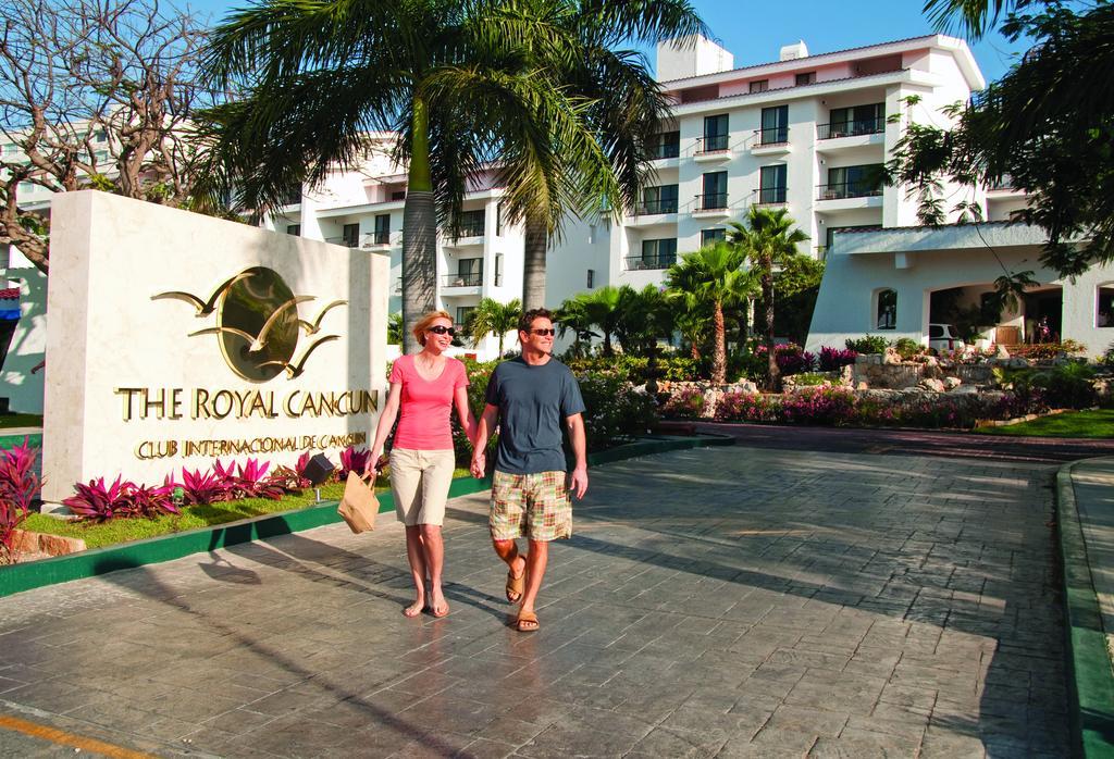 The Royal Cancun All Suites Resort Exterior photo