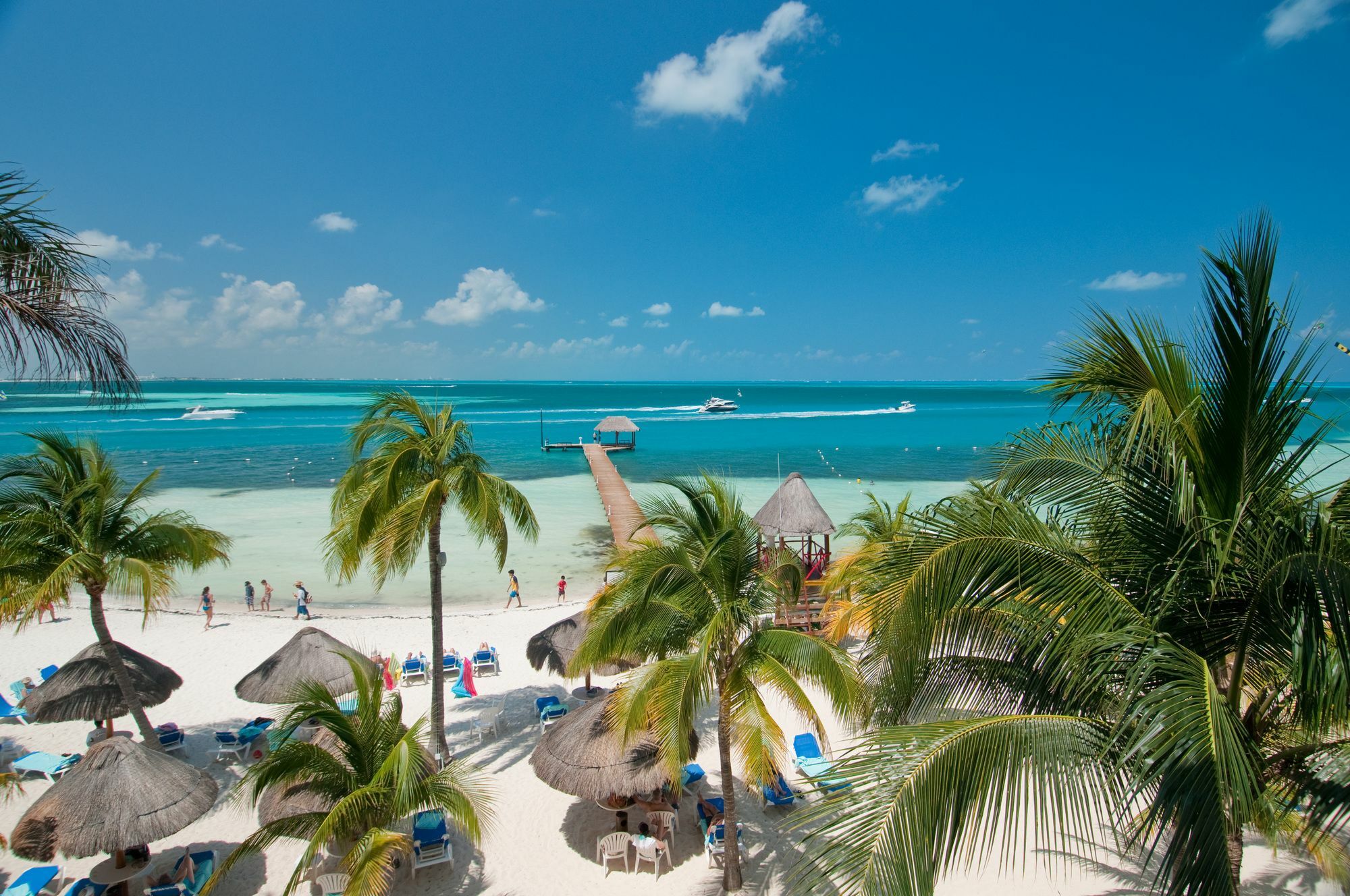 The Royal Cancun All Suites Resort Exterior photo